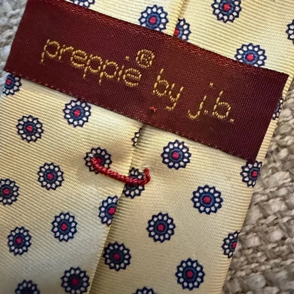Preppie by J.B. Yellow with spotty design men’s vintage tie